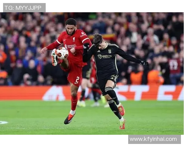 欧联杯激战：拜仁与曼联的巅峰对决红牌风波引发全场热议与十大精彩进球回顾