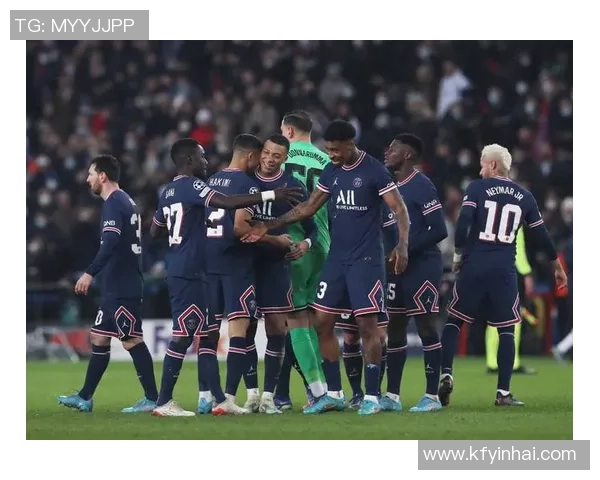 友谊赛精彩回顾：多特蒙德与巴黎圣日耳曼2比2平局战术分析与逆转时刻解读