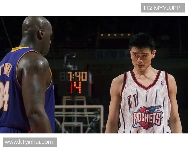 姚明出场瞬间定格篮球传奇时刻的精彩瞬间与激情四溢的赛场氛围 姚明出场瞬间定格篮球传奇时刻的精彩瞬间与激情四溢的赛场氛围