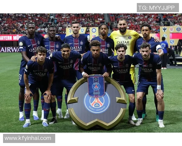 欧联杯精彩对决巴黎圣日耳曼大胜曼联神扑瞬间引发转会传闻热潮 欧联杯精彩对决巴黎圣日耳曼大胜曼联神扑瞬间引发转会传闻热潮