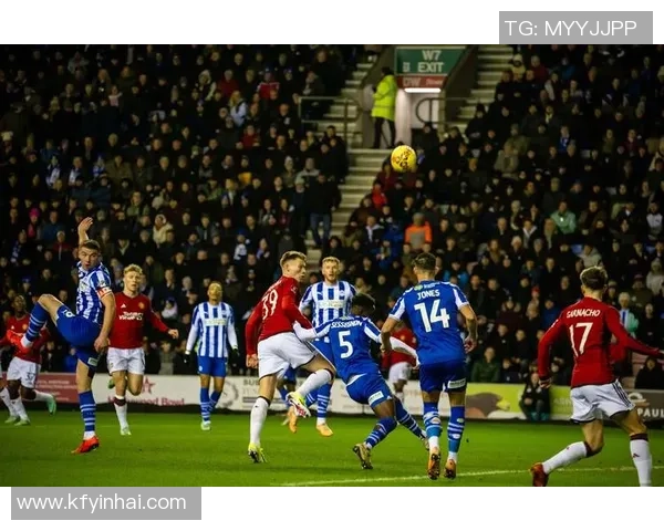 足总杯激战曼联与热刺平局帽子戏法点燃全场激情与数据分析