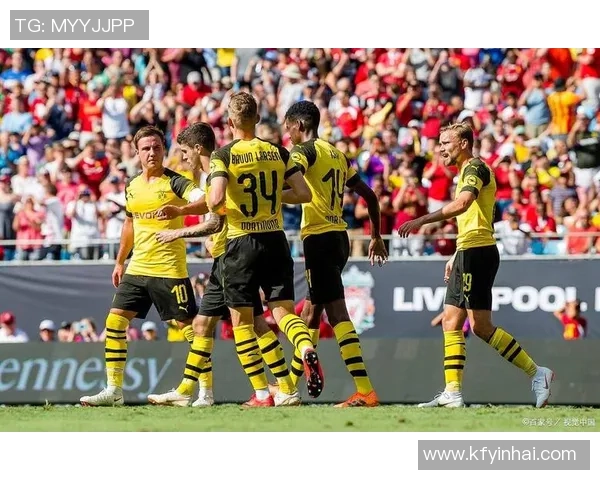 世界杯激战：多特蒙德险胜阿森纳红牌事件引发全场热议
