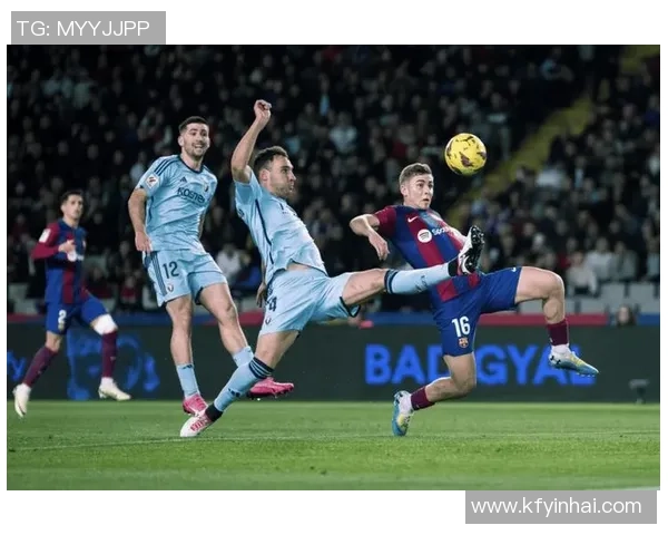 西甲焦点战尤文图斯与巴萨握手言和神奇扑救成比赛亮点