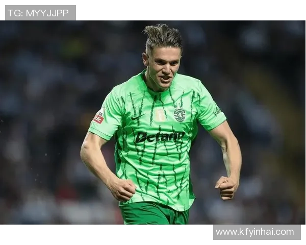 英超激战曼联大胜本菲卡帽子戏法点燃全场激情瞬间回顾