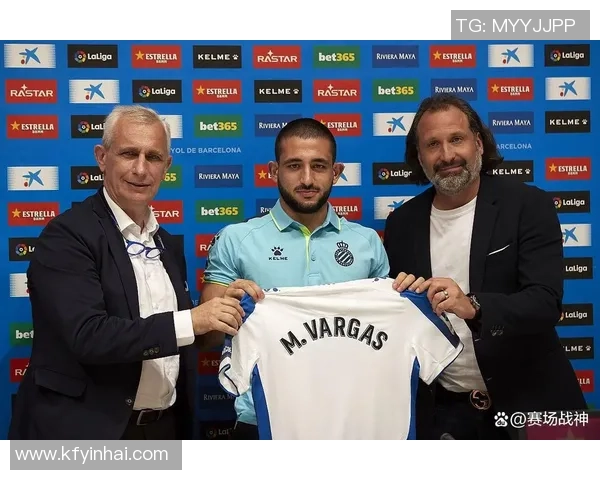 尤文图斯大胜波尔图红牌事件引发战术分析与全场热议